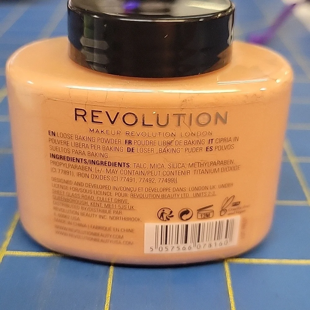 Revolution Baking Powder - Peach 32g New Sealed Jar